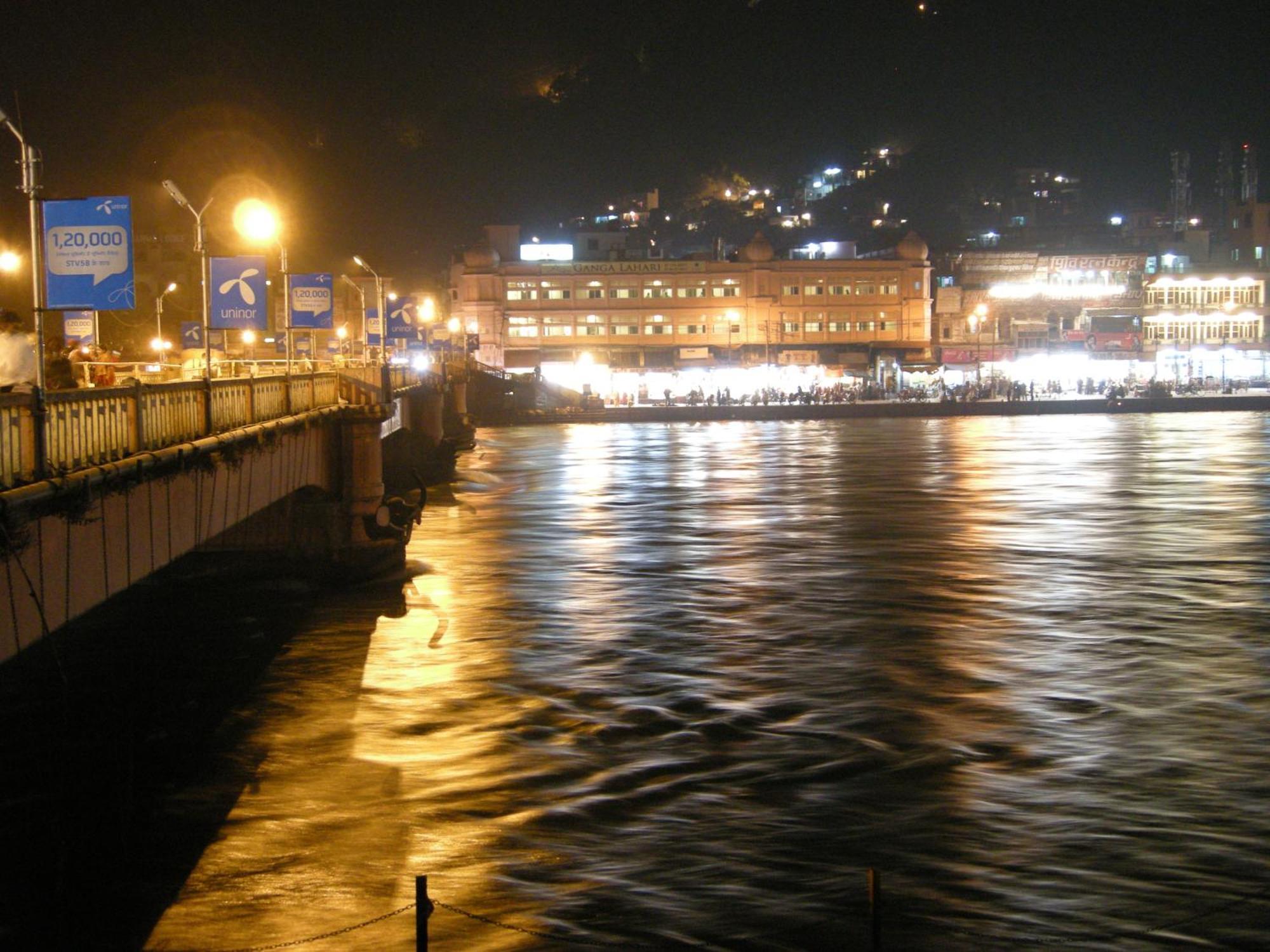 होटल Ganga Lahari By Leisure 3*