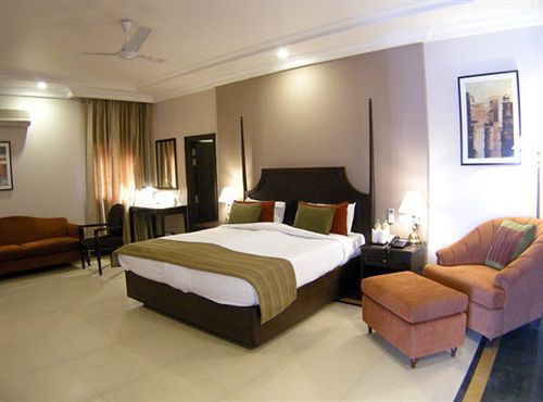 होटल Ganga Lahari By Leisure 3*